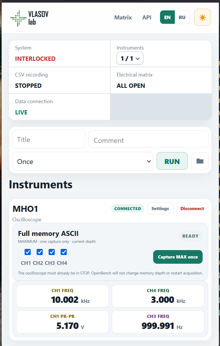 Мобильный Dashboard OpenBench со статусами стенда и карточкой MHO1 в светлой теме