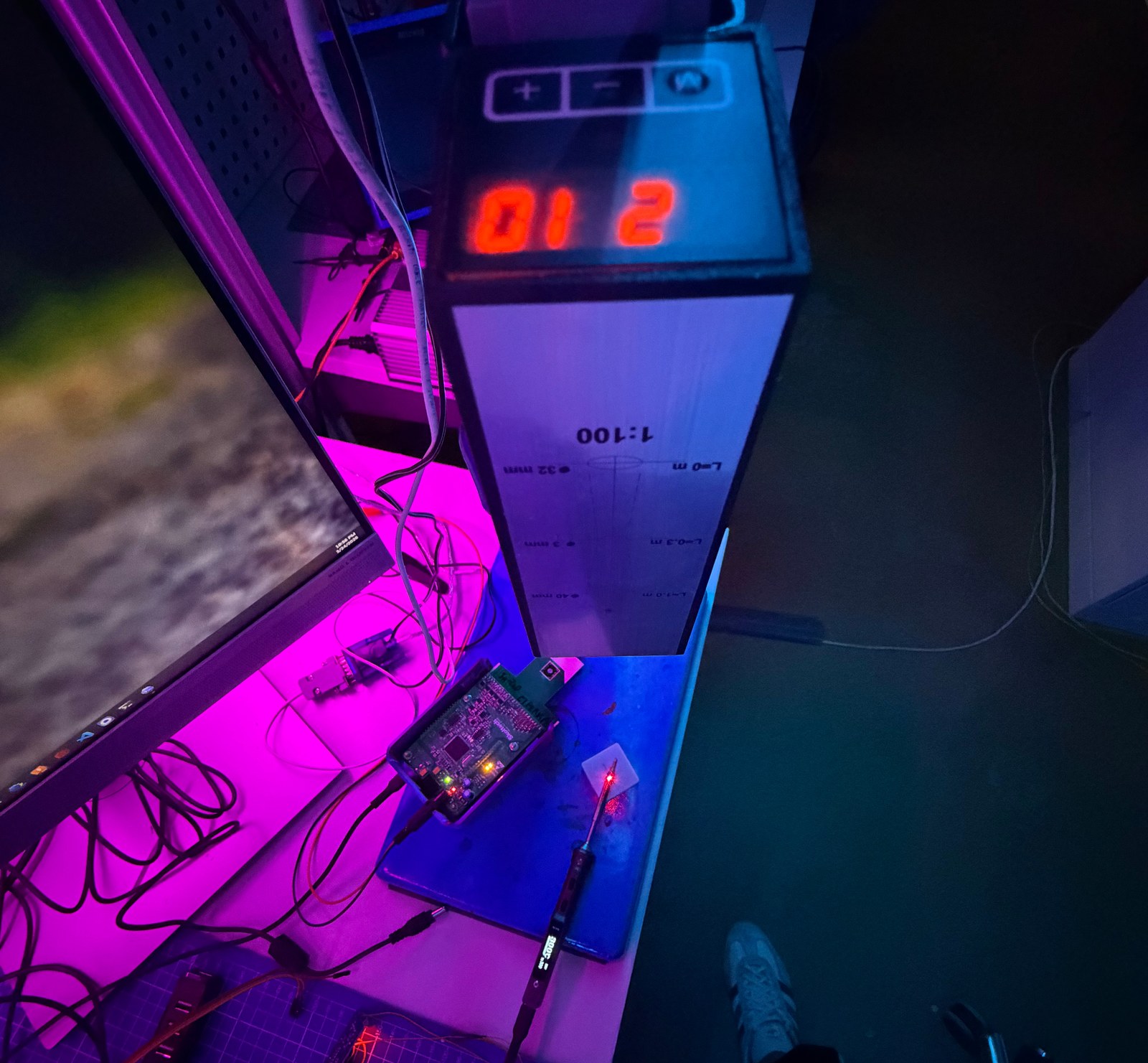 Multi-channel electronic-nose measurement board (E-nose) during heater debugging