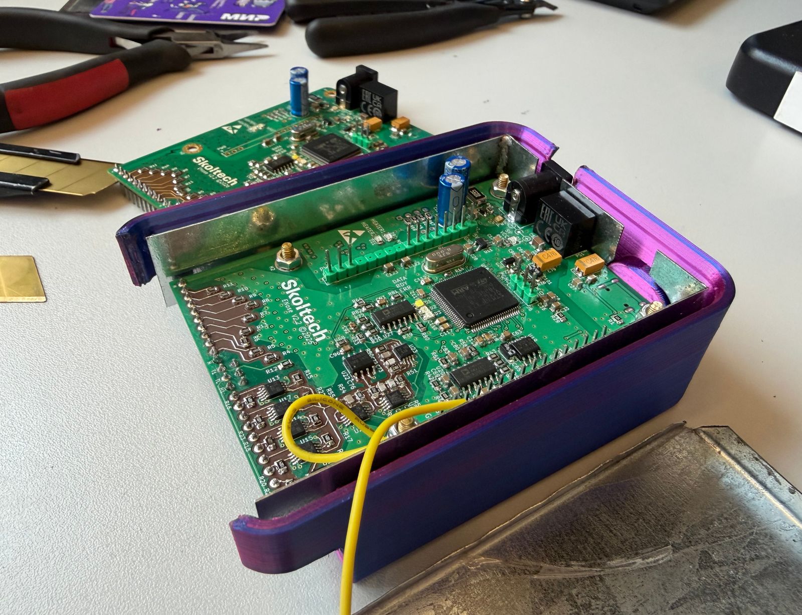Multi-channel electronic-nose measurement board (E-nose): shielding and enclosure prototype