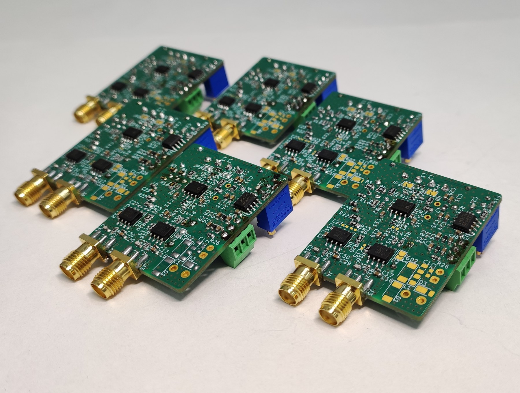 Strain-gauge bridge measurement boards with 500 kHz bandwidth