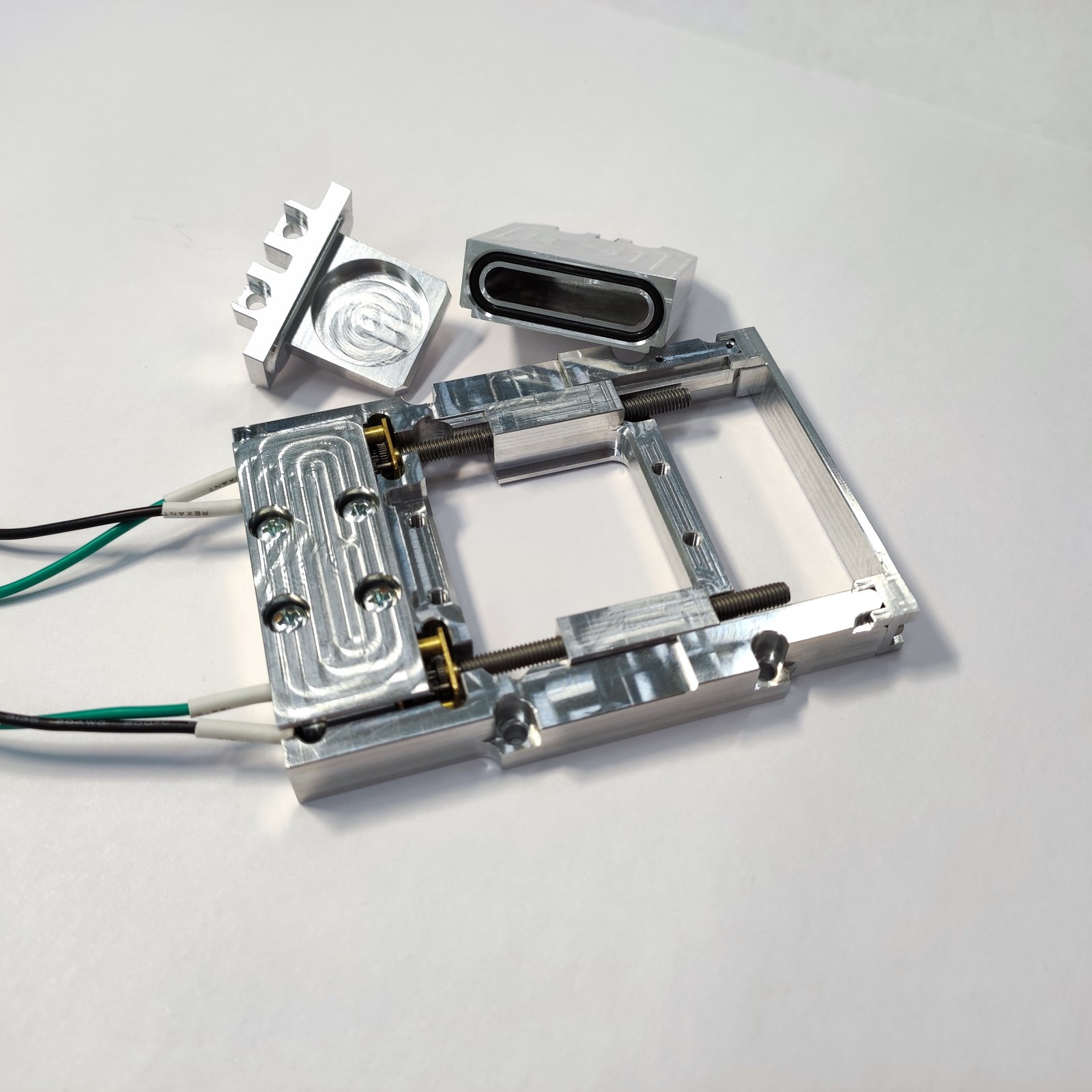Vacuum cell controller, cell mechanics